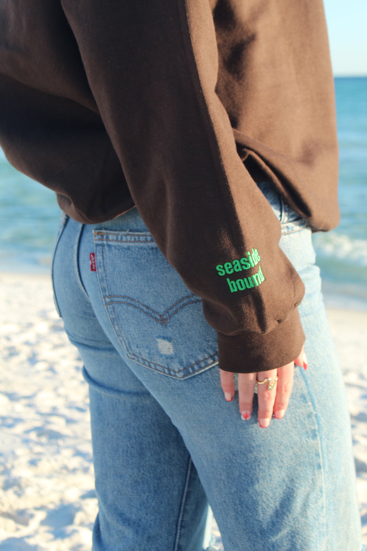 "I'm literally... just a Florida girl" Gildan Crewneck Sweatshirt in Dark Chocolate