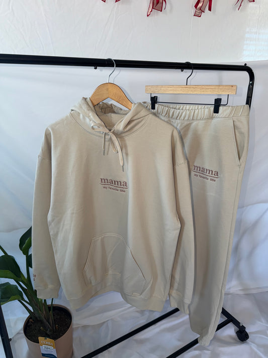 Mama Hooded Sweatshirt in Sand